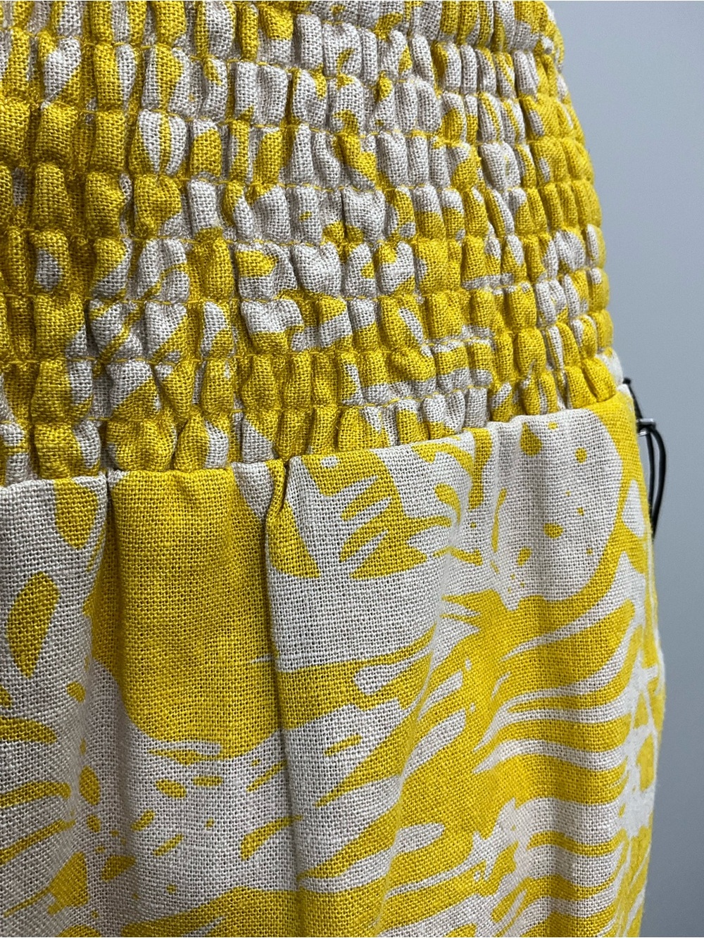 Tahari Yellow and White Wide Leg Pants - Picture 8 of 11